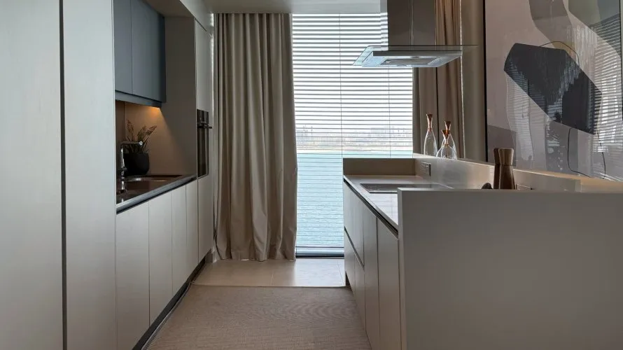 Apartamento de 4 dormitorios en Bluewaters, UAE No. 521 № 3